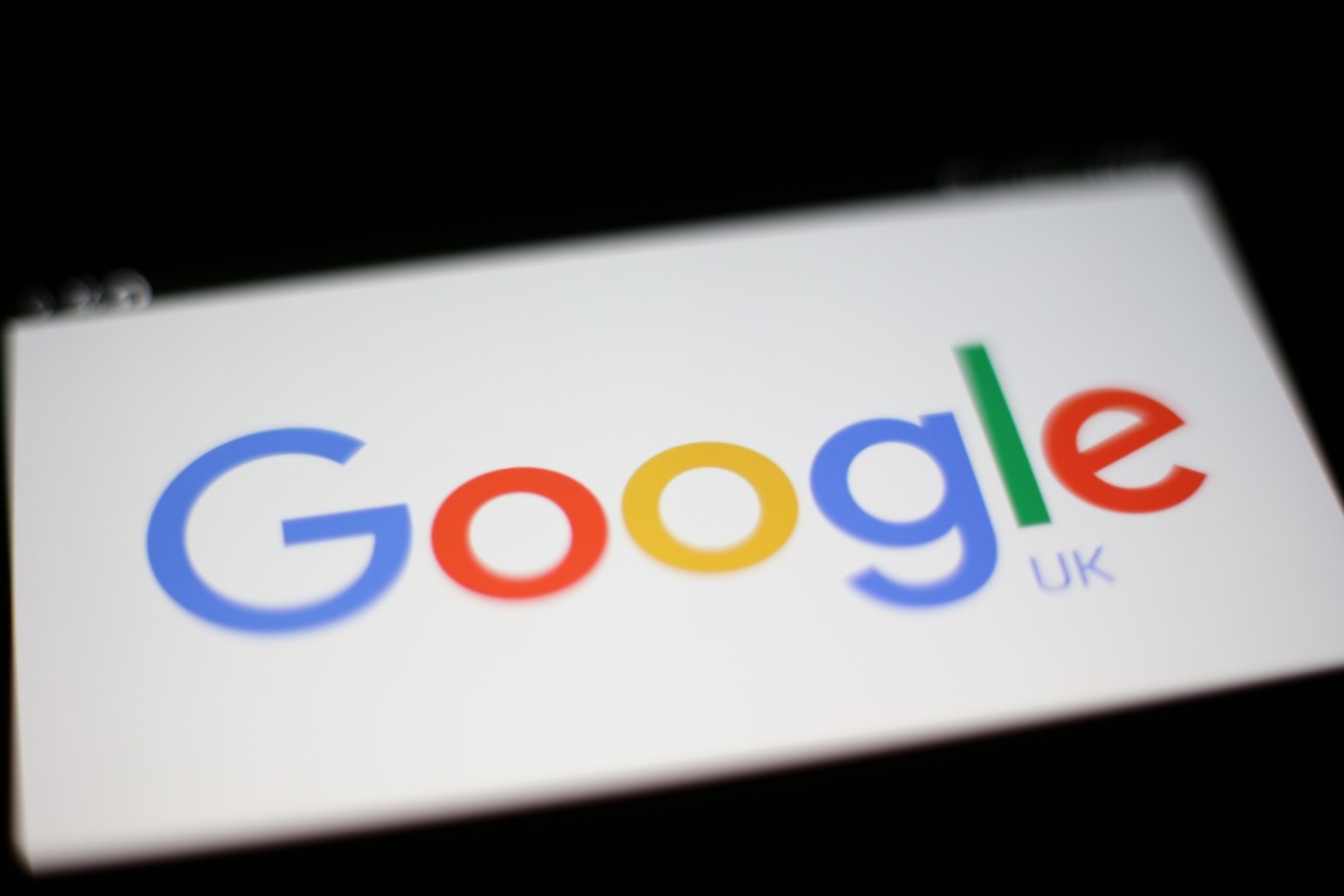 Google announces £762m investment to buy UK office site 