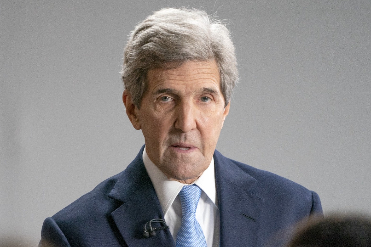 Kerry warns governments are falling short on climate efforts 