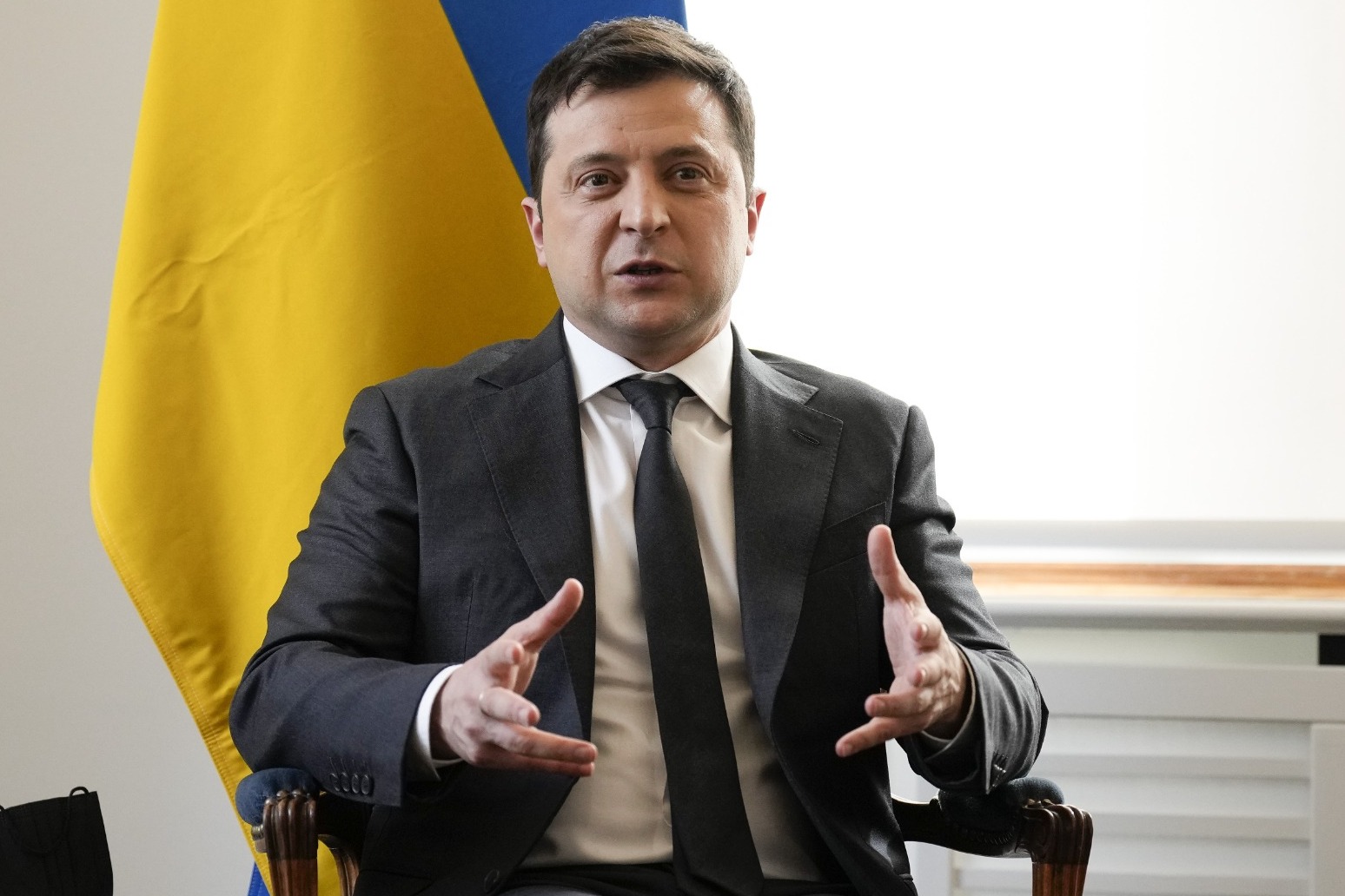 ‘This is the night they will storm’, Ukrainian president warns world from bunker 