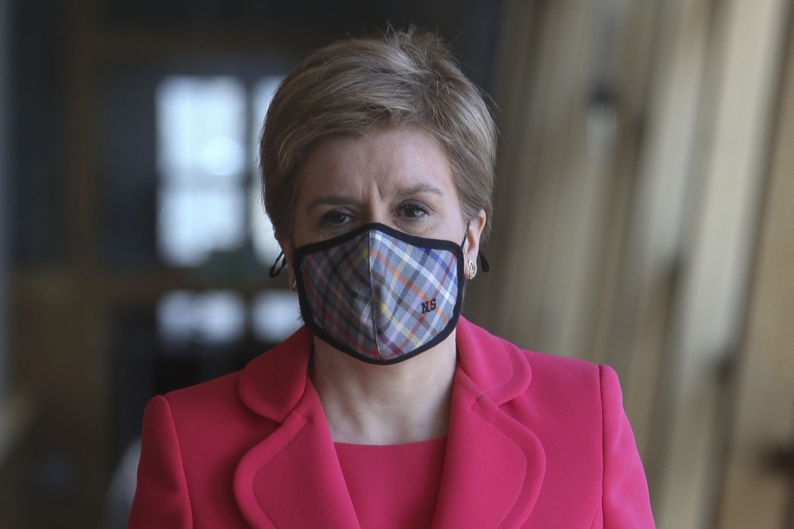 Face masks no longer legally required at funerals and weddings in Scotland 