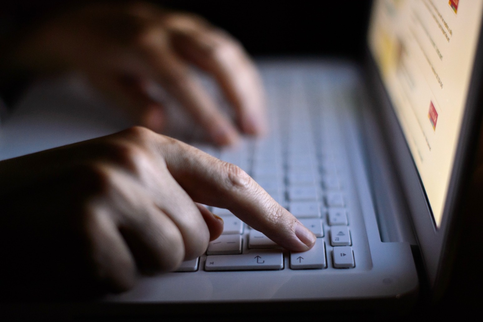 Internet safety reforms clear first Commons hurdle as MPs give their backing 
