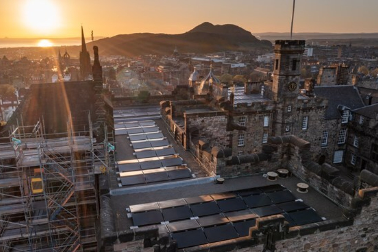 Solar panels installed on Scottish National War Memorial at Edinburgh Castle 