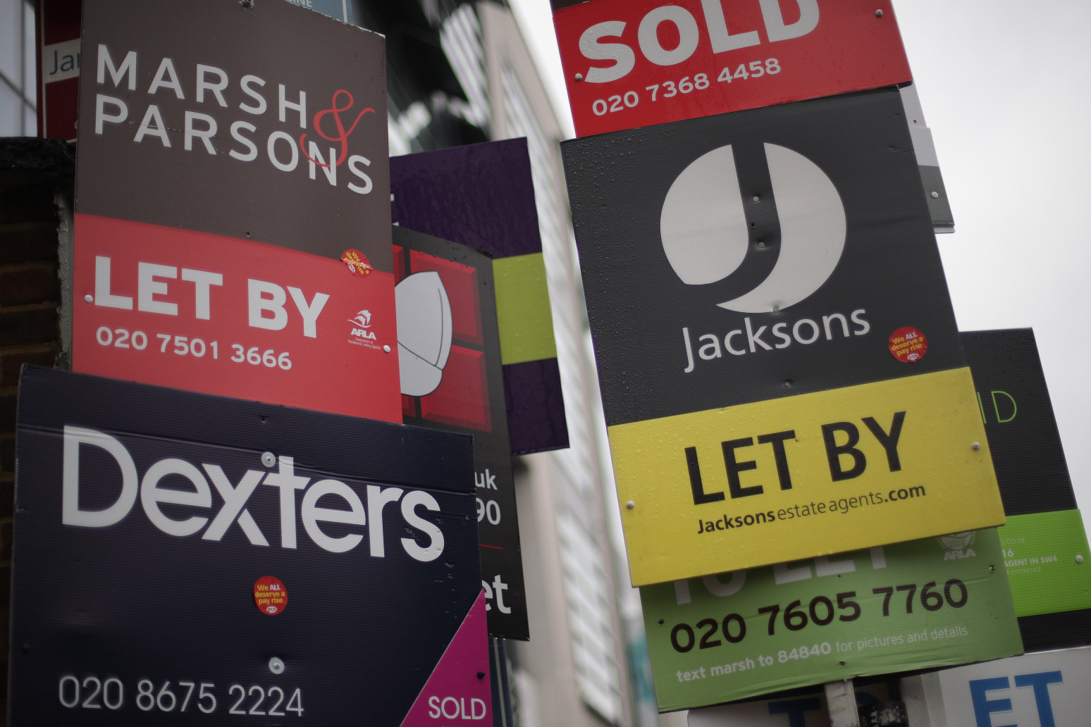 Average monthly rent ‘nearly £100 higher than a year ago’ 