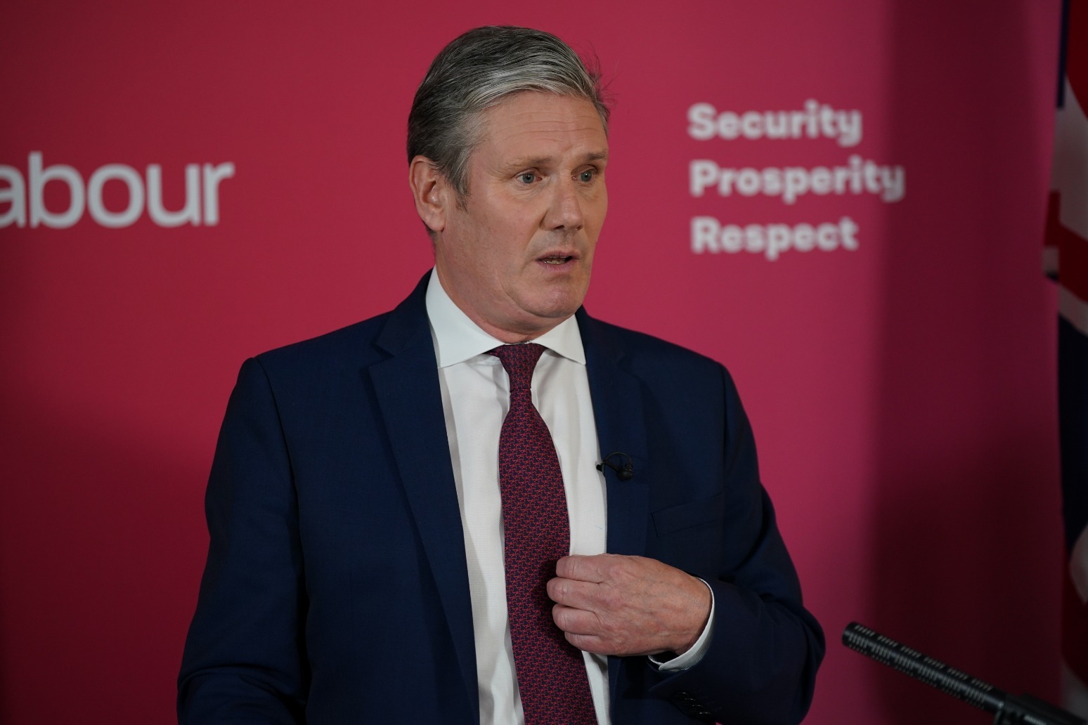 Labour believes Starmer can prove he did not break lockdown rules 
