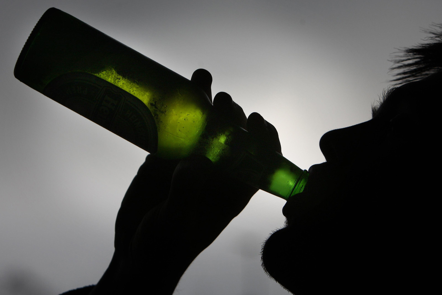 Parents ‘unaware of guidance on when their teens should drink’ 