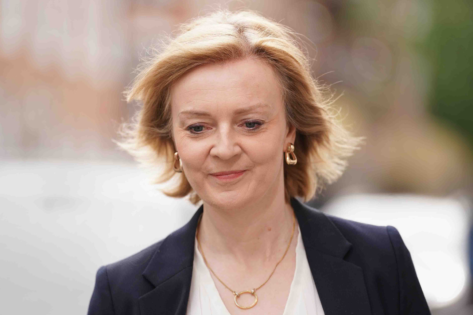 Liz Truss reaffirms UK support for Ukraine 