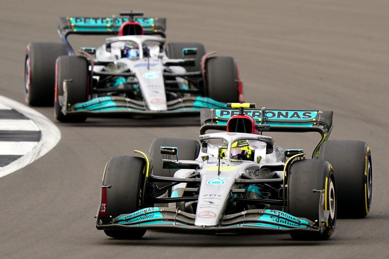 Lewis Hamilton second in practice for British GP as Carlos Sainz sets pace 