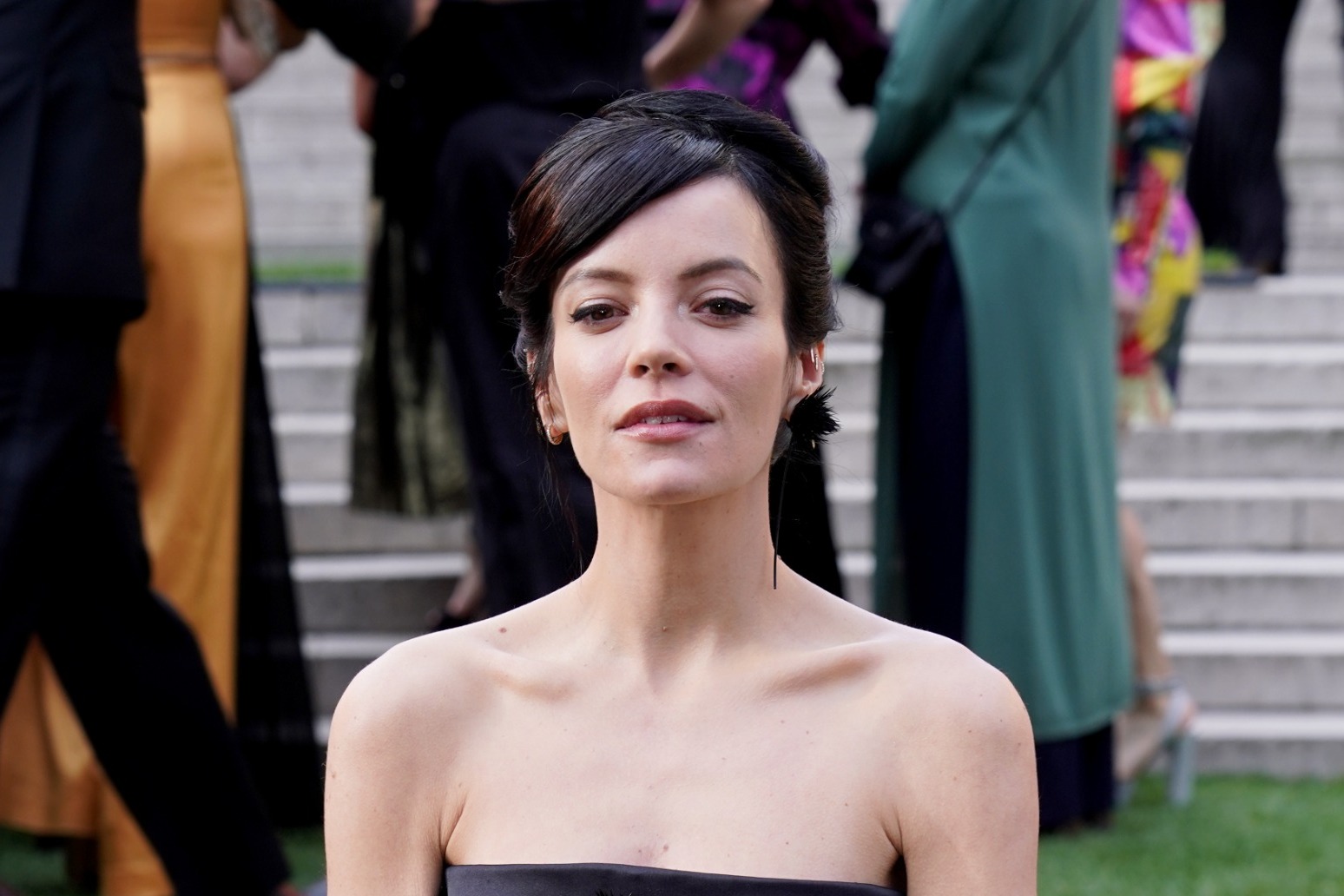 Lily Allen: Women should not have to justify having an abortion 
