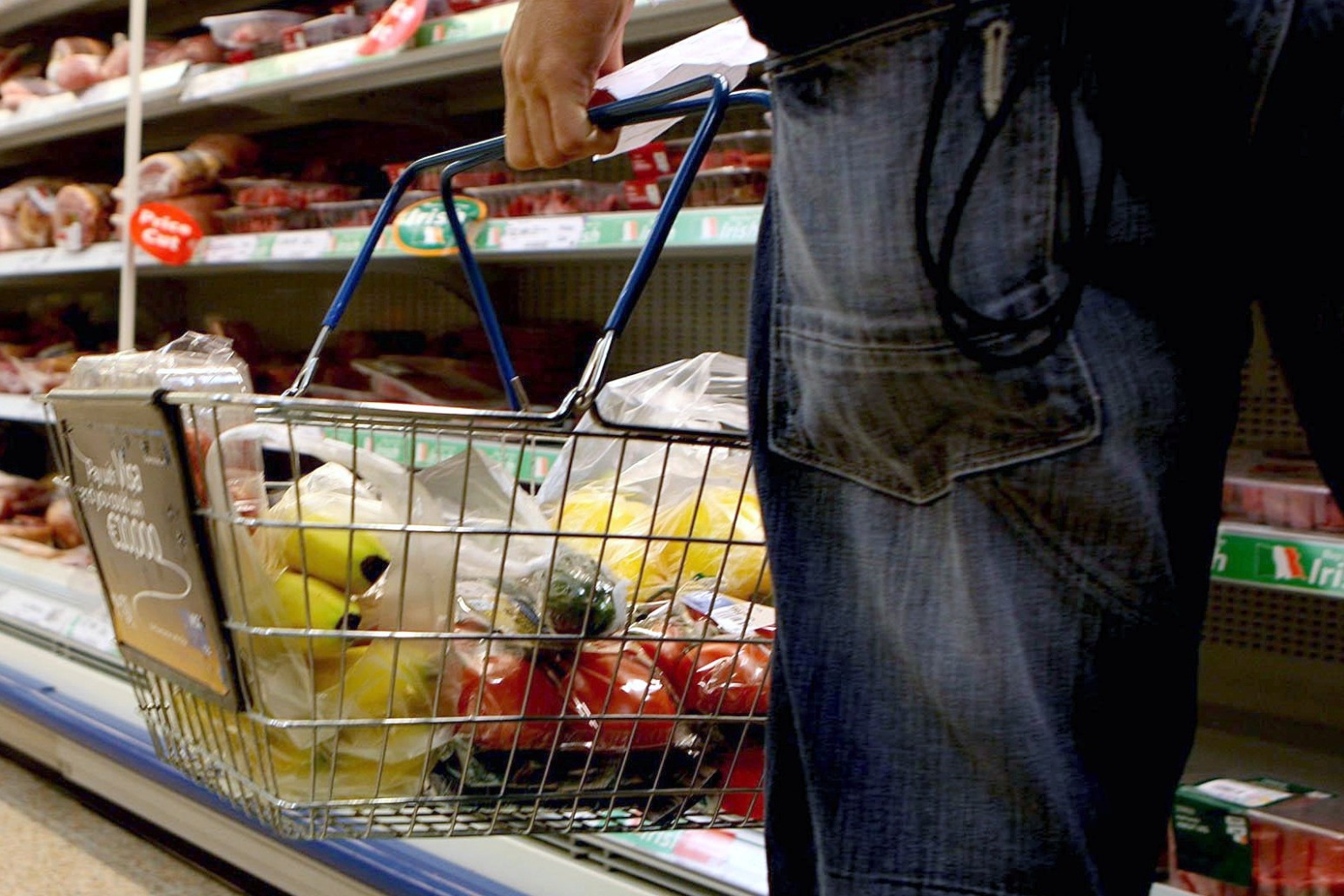 Shoppers hit with record 10.6% food inflation 