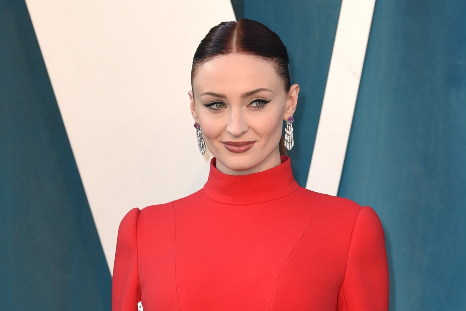 Game of Thrones star Sophie Turner takes on role as jewel thief in drama 