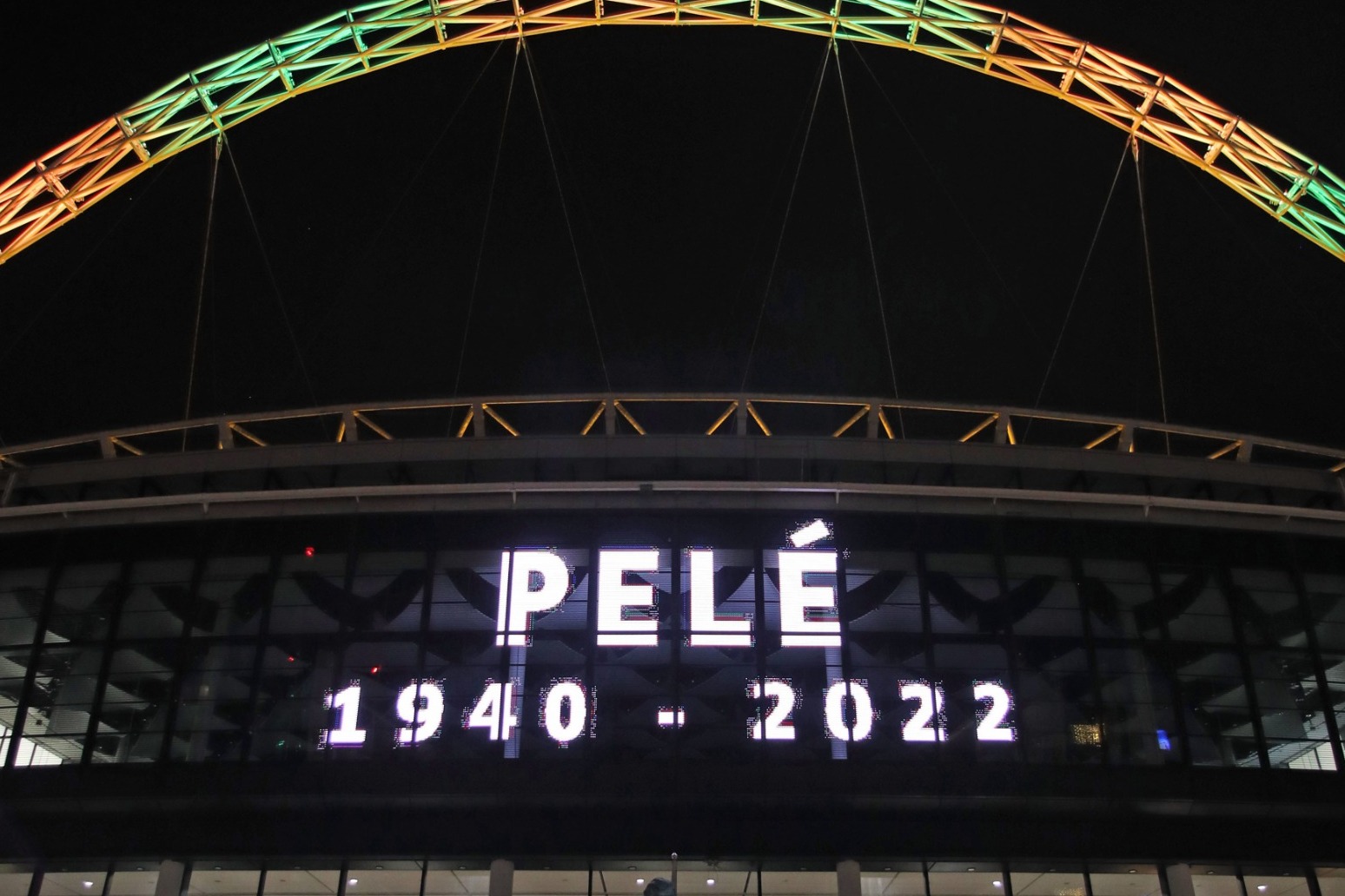 Tributes pour in across the globe for World Cup great ‘King’ Pele 